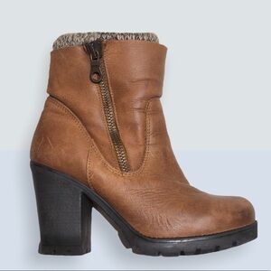 Steven Madden tan leather boots, size 9 1:2
